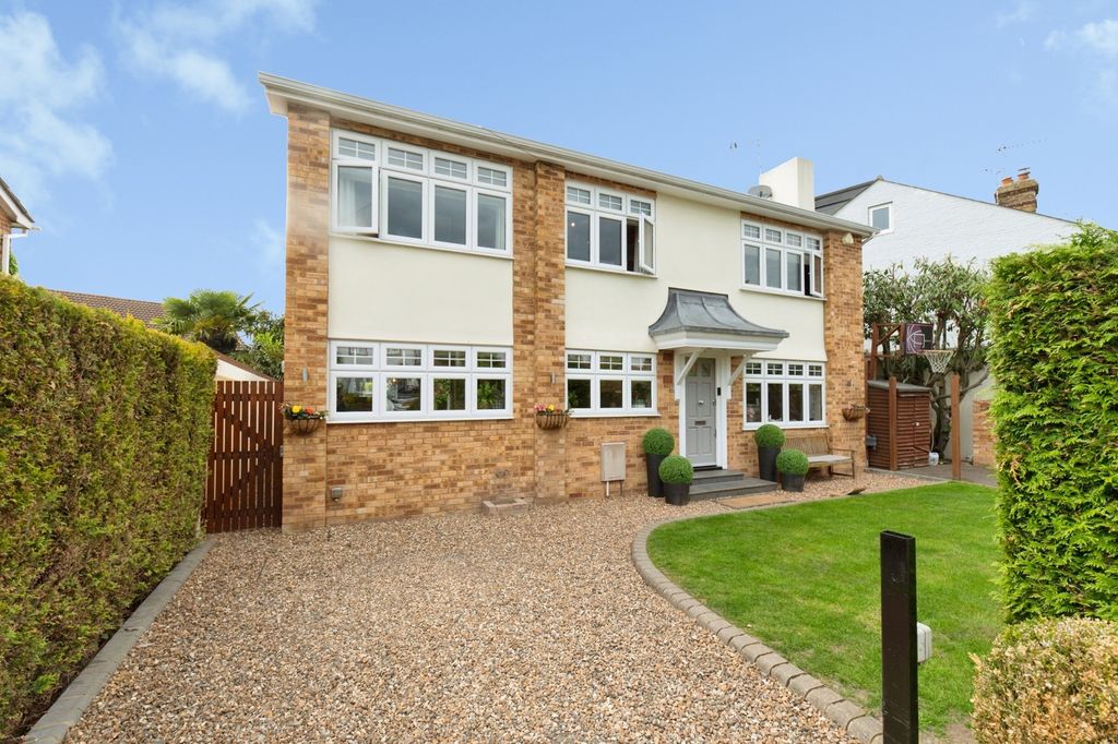 Property photo 2 of 18 Pbox-Img.Jpg