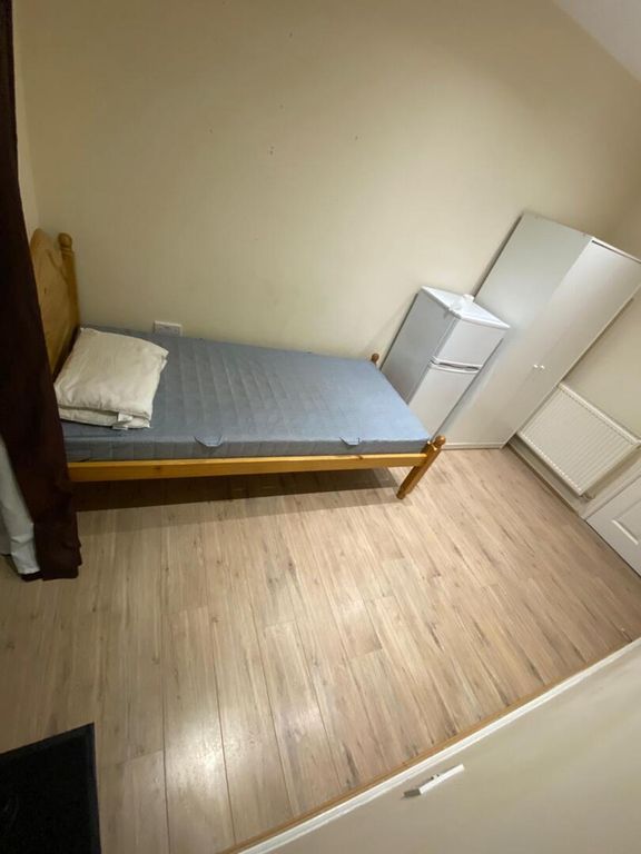 Property photo 3 of 6 0113d005-c01d-42Fe-99Db-1094967c23B8.Jpeg