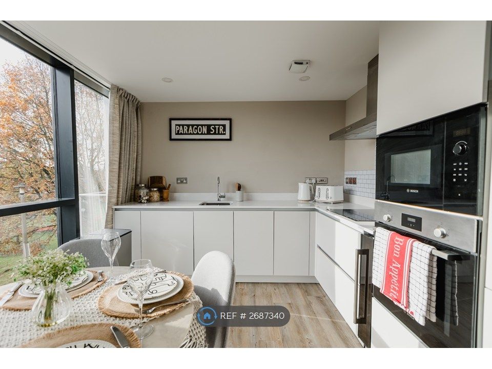 Property photo 3 of 26