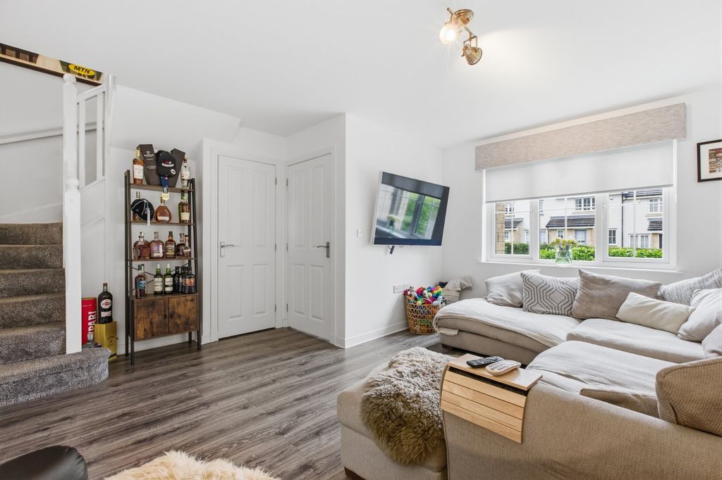 Property photo 3 of 31 Photo 3