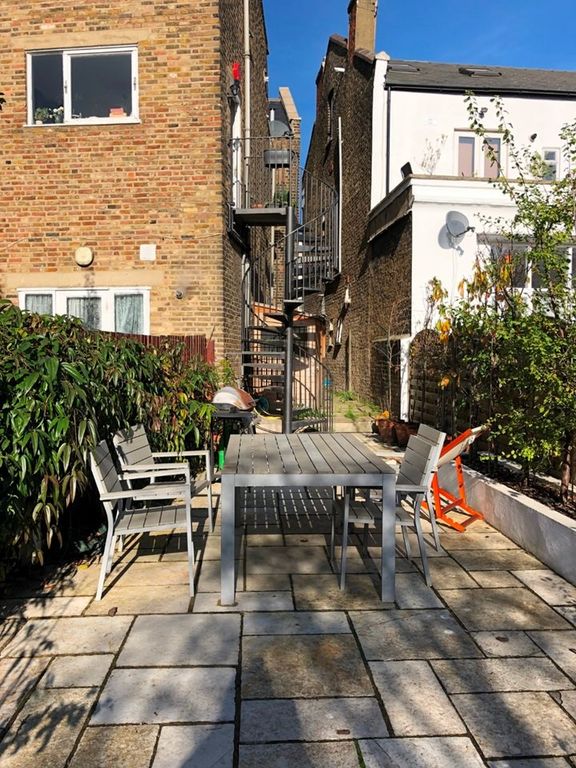 Property photo 2 of 2 Picture No. 17