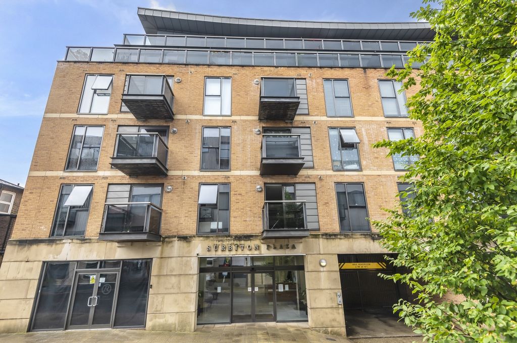 Property photo 1 of 7 889336 (1)