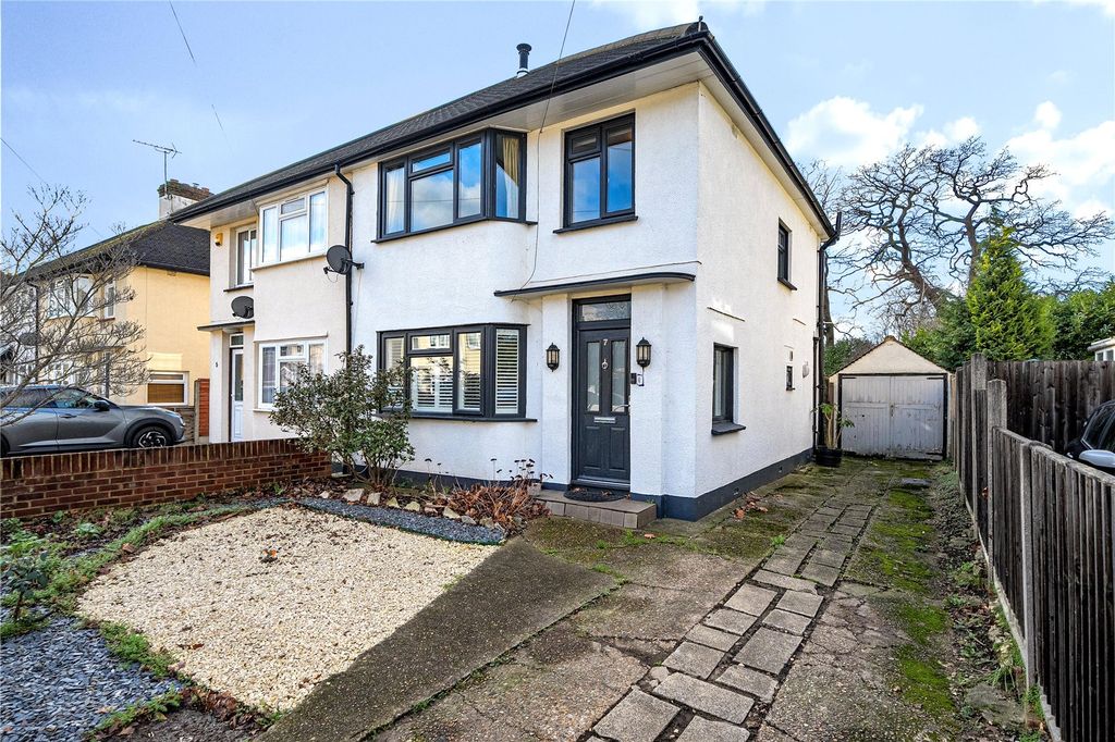 Additional image 8 of 3 bed semi-detached house to rentBirchfield Close, Addlestone KT15