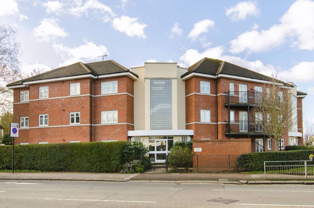 Property photo 2 of 9