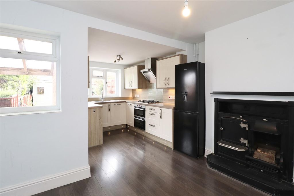 Property photo 3 of 10 Image00001.Jpeg