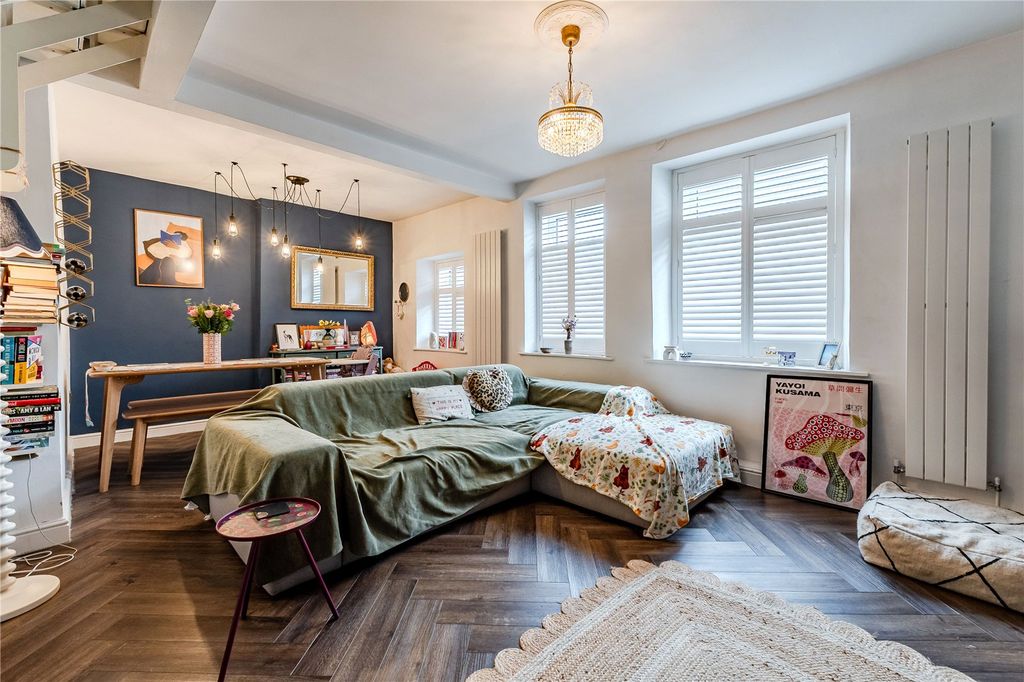 Property photo 3 of 14 Picture No. 07