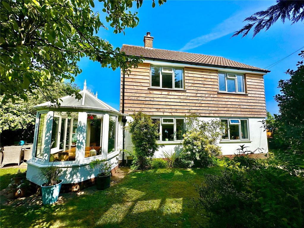 Property photo 1 of 17 Picture No. 16