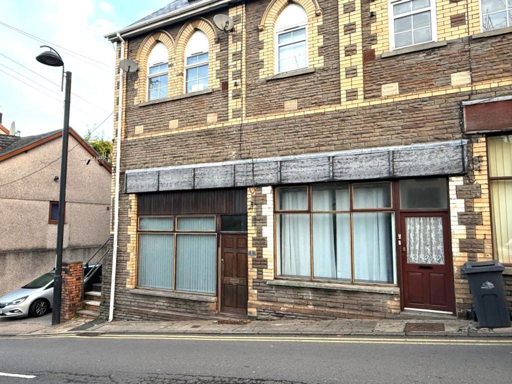 Property photo 1 of 12