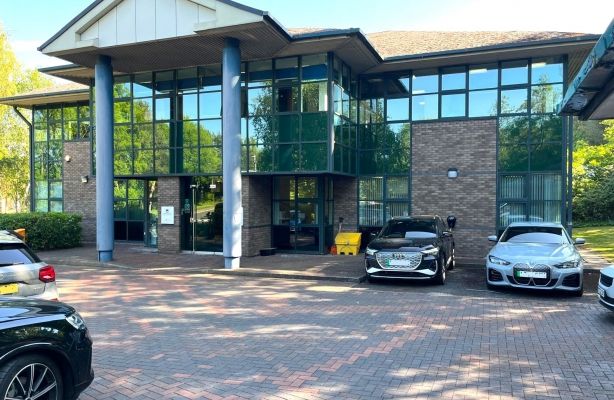 Property photo 1 of 5