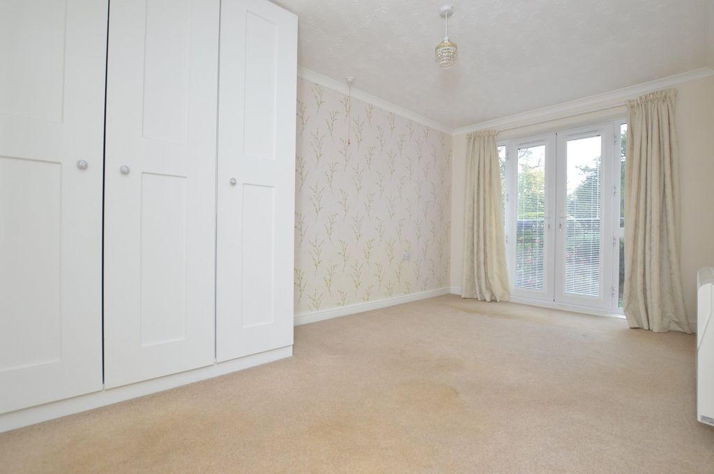 Property photo 3 of 8