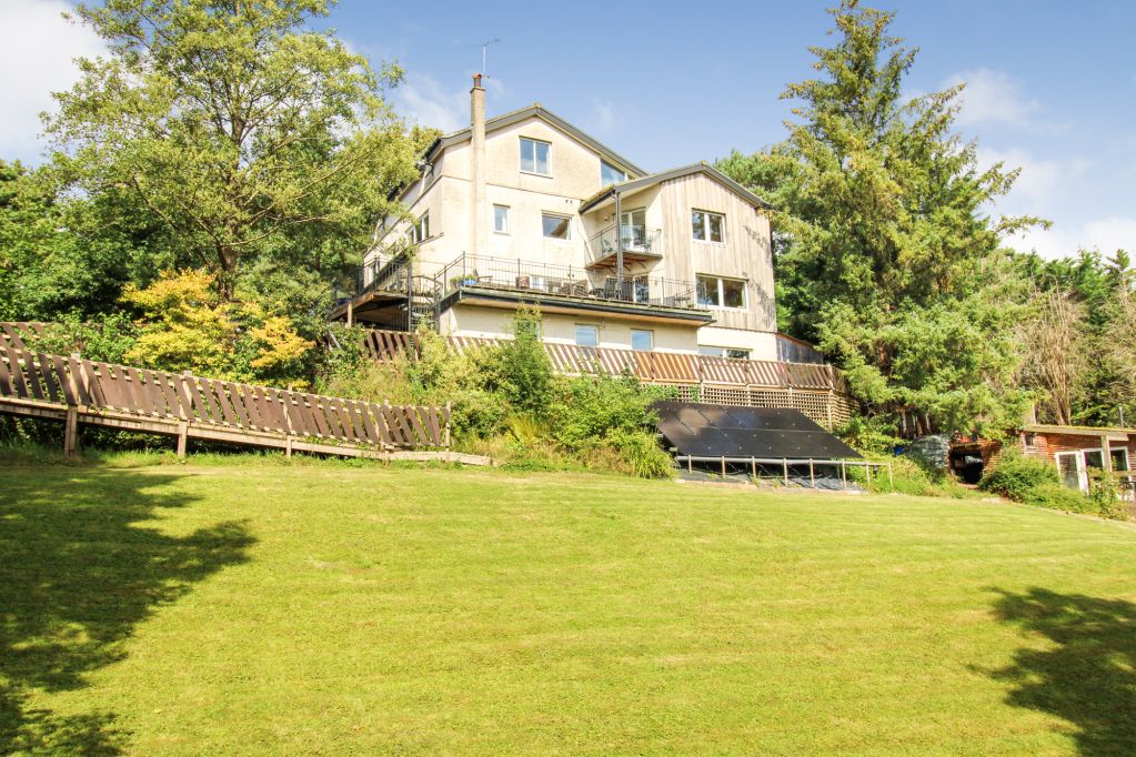 Property photo 1 of 34 Main