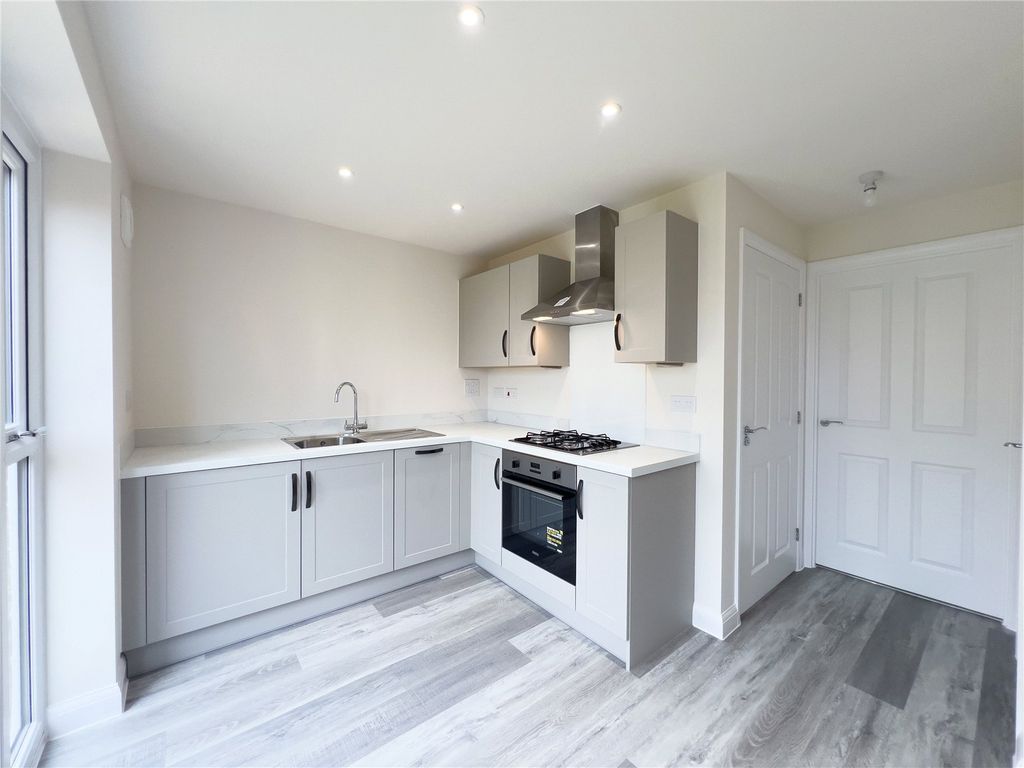 Property photo 2 of 13 Picture No. 06