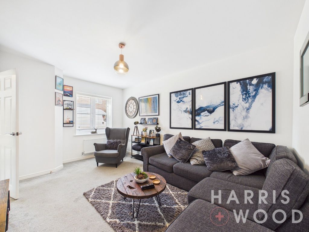 Property photo 3 of 21 5280073