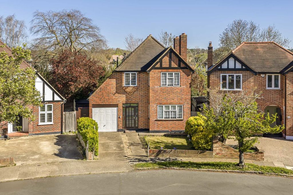 Property photo 1 of 10