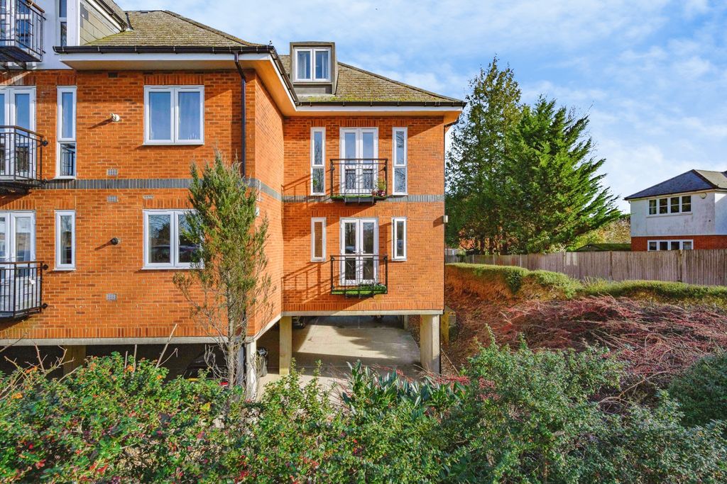 Property photo 2 of 15 Front