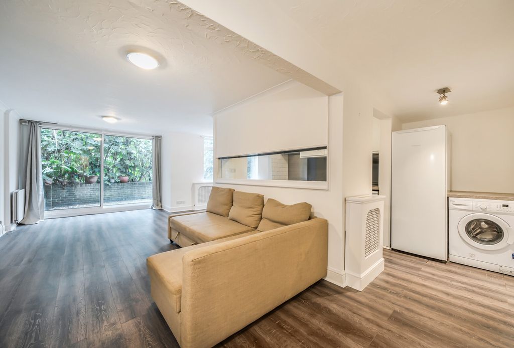 Property photo 1 of 12 1387648-8-693802A...