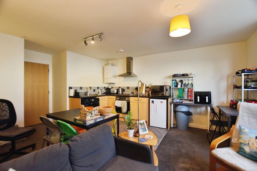 Property photo 3 of 10 78Fbd048-Dsc_0426.Jpg