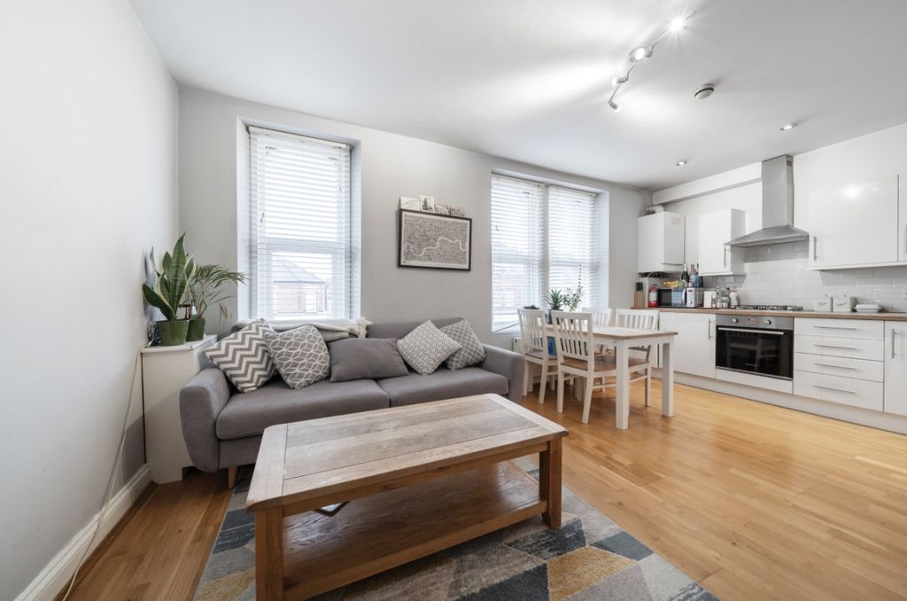 Property photo 1 of 20 961233 (4)