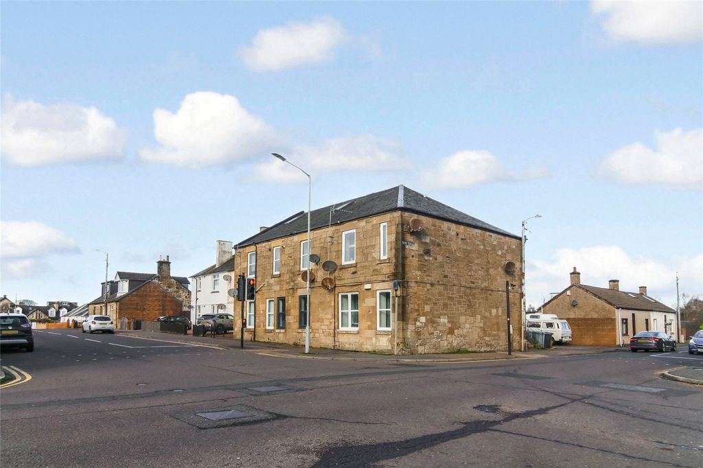 Property photo 1 of 18 Picture No. 02