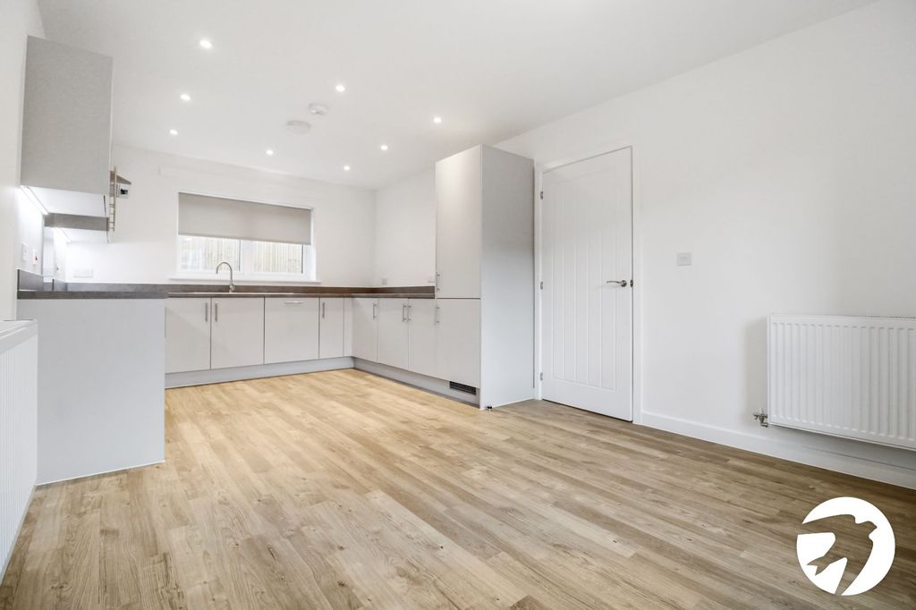 Property photo 3 of 10 Picture No. 08