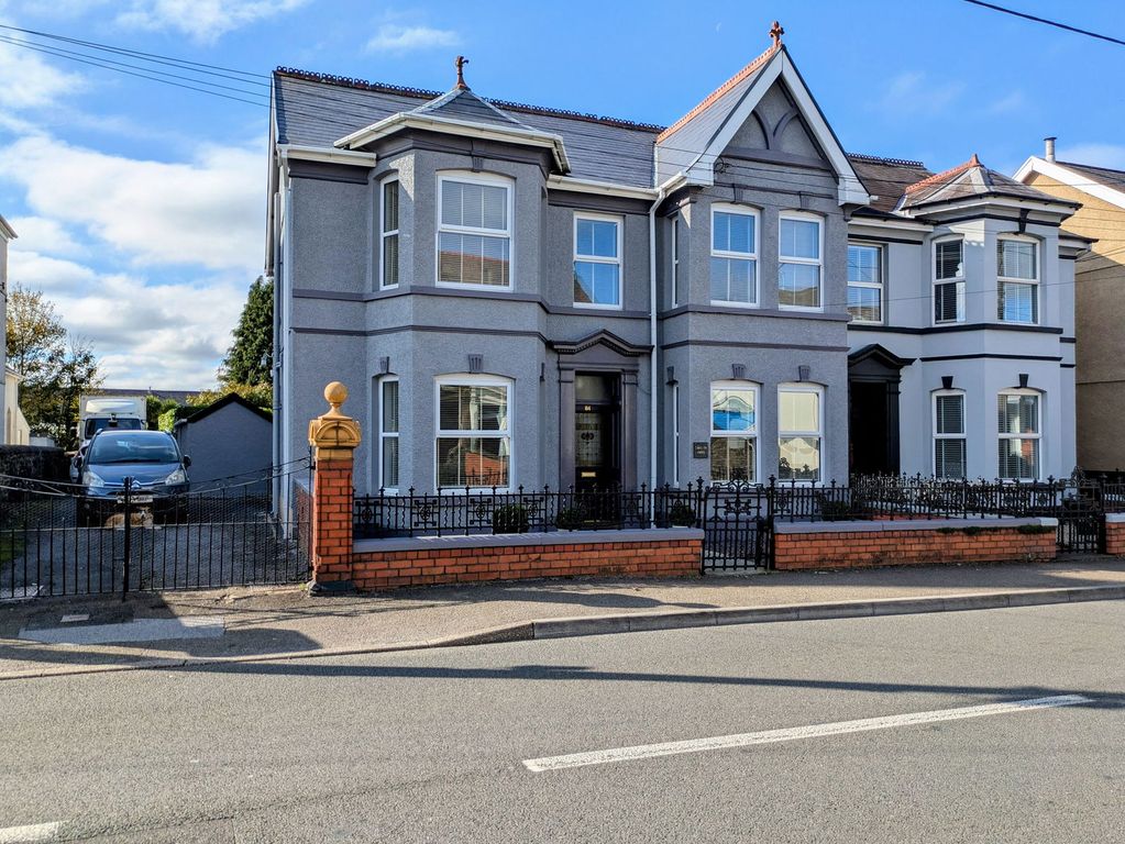 Property photo 1 of 26