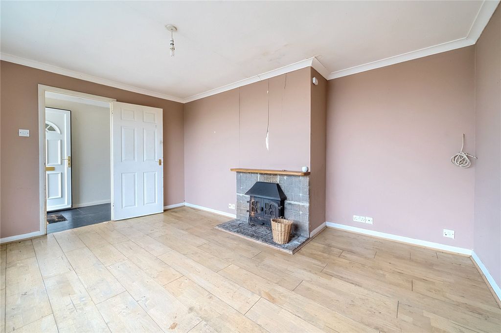 Property photo 2 of 12 Picture No. 03
