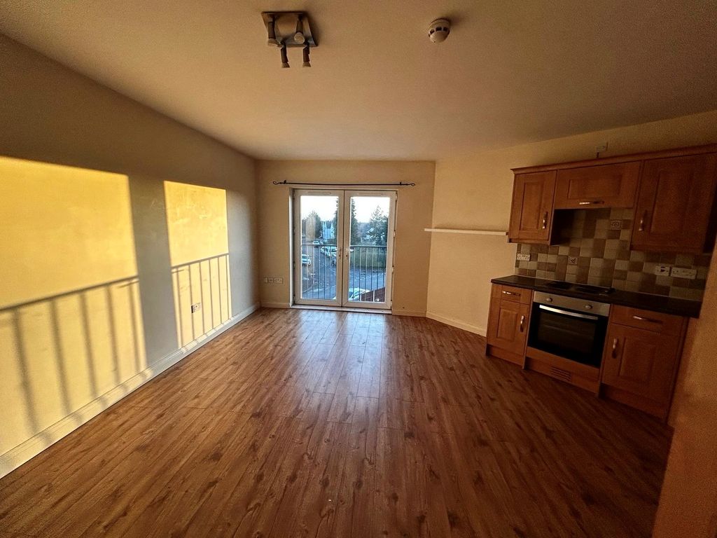 Property photo 2 of 5