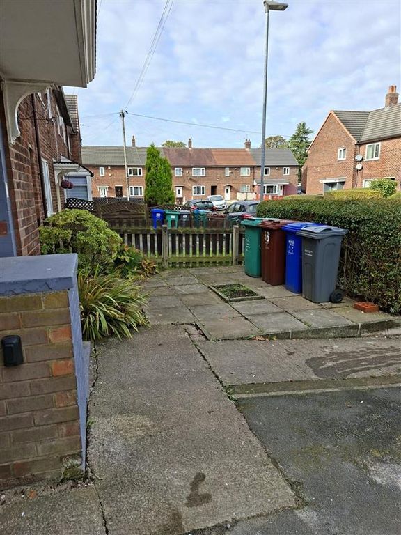 Property photo 3 of 14