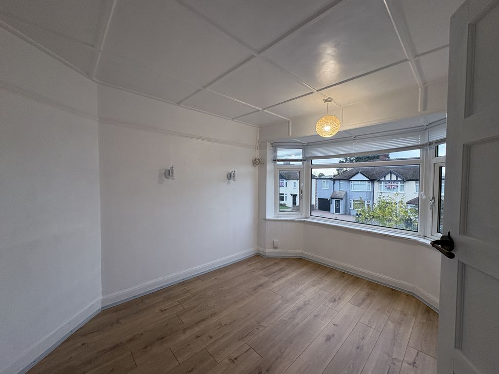 Property photo 2 of 11 Gallery