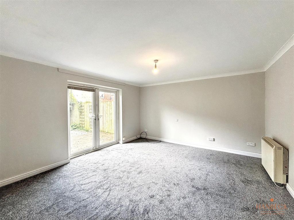 Property photo 3 of 13 Img_8298.Jpg