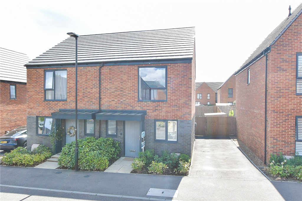 Property photo 1 of 16 External Web