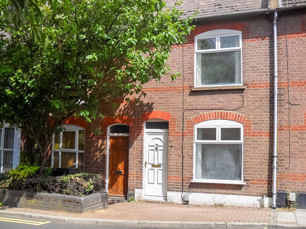 Property photo 1 of 19 1-Front