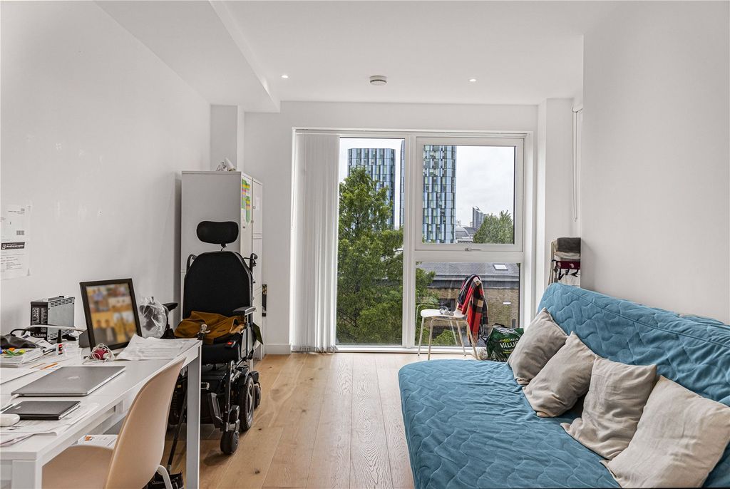 Property photo 3 of 12 Picture No. 08