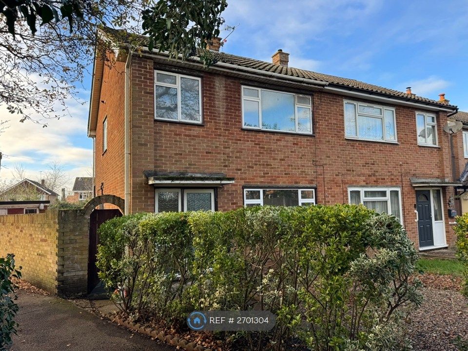 Property photo 1 of 15 Outside Front