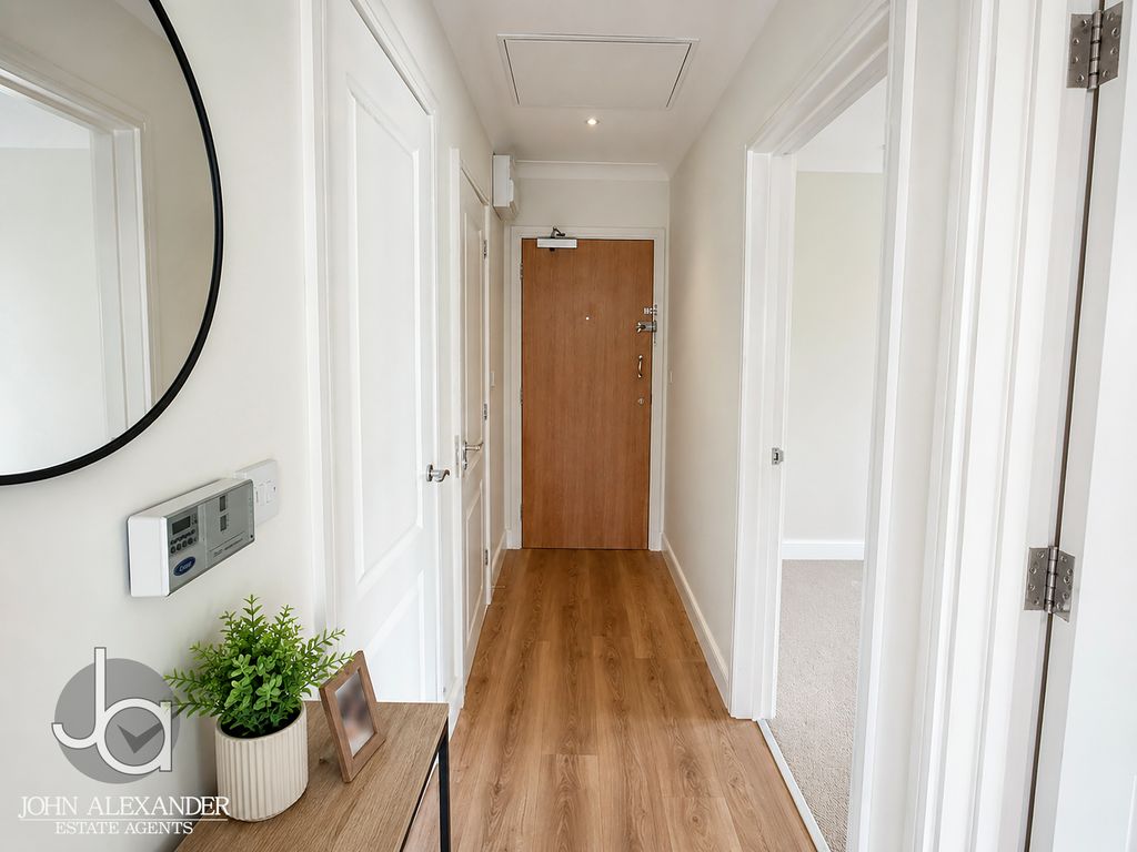 Property photo 3 of 7 Img_7573