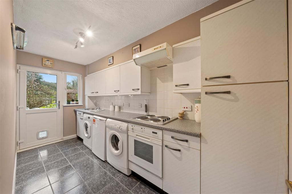 Property photo 3 of 9 Dsc00315.Jpg