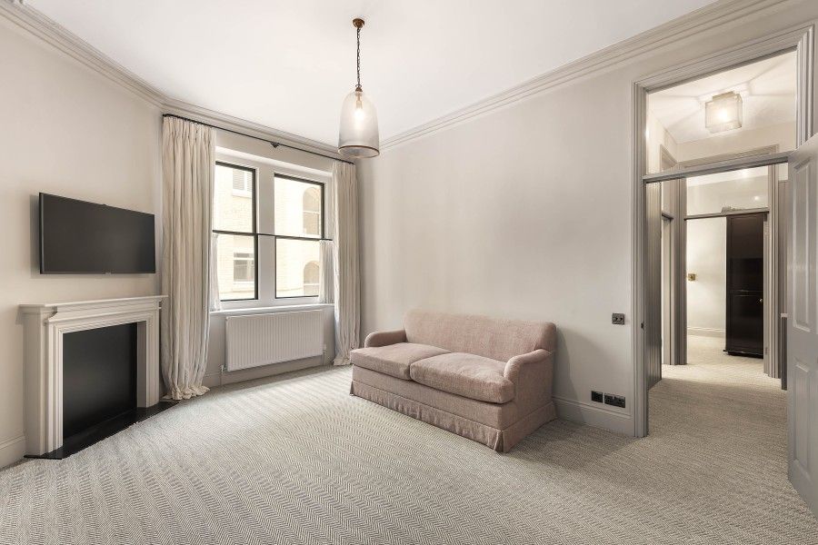 Property photo 3 of 4