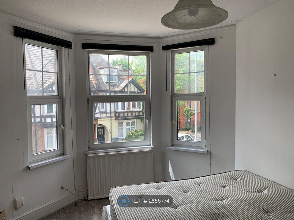 Property photo 2 of 4