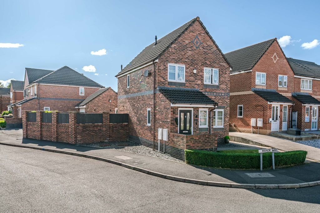 Property photo 1 of 30