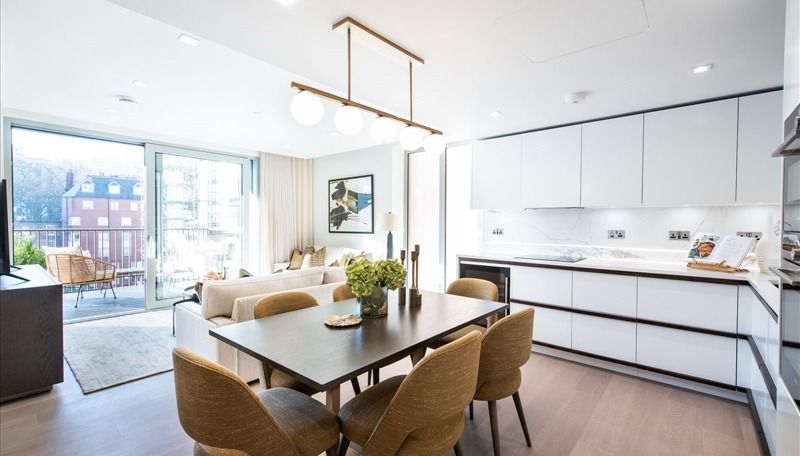 Property photo 2 of 10 3826343