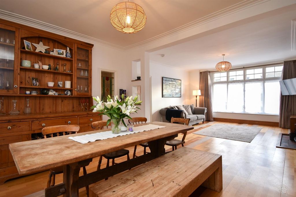 Property photo 1 of 39 Living & Dining Room