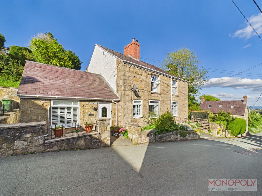 Property photo 1 of 50 Cam01943G0-Pr0682-Still068.Jpg
