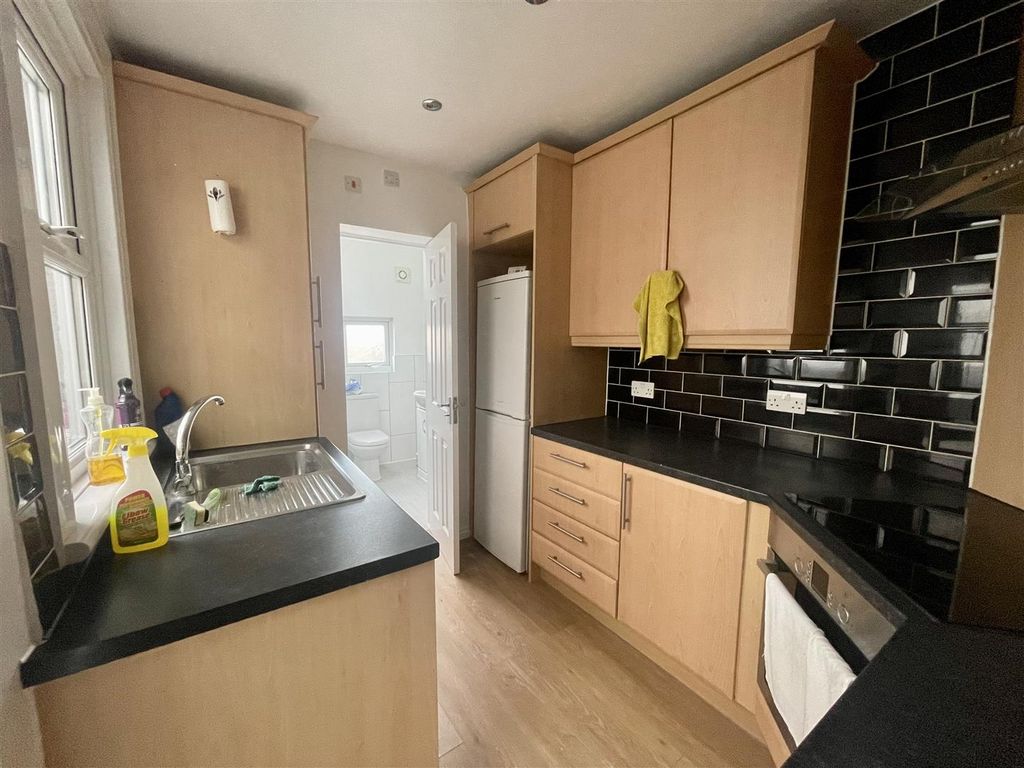 Property photo 3 of 12 Img_9587.Jpg