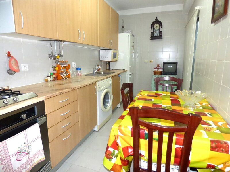 Property photo 1 of 19 Img 0