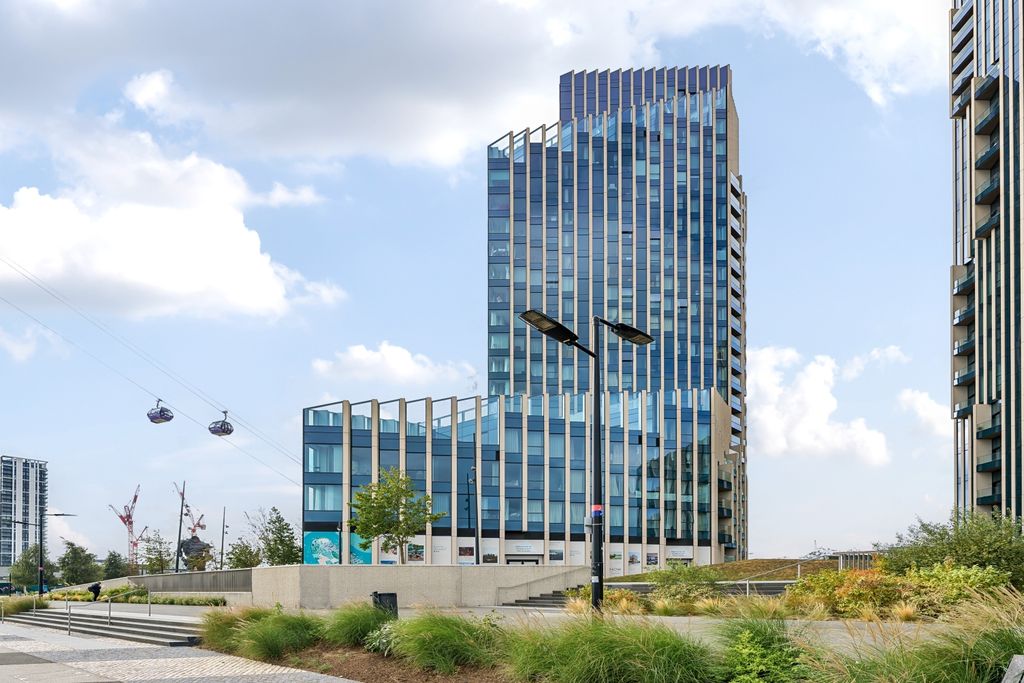 Property photo 3 of 19 External