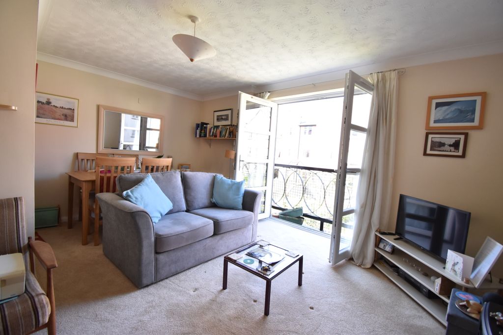 1 bed flat for saleWaterside, Exeter EX2 photo 4