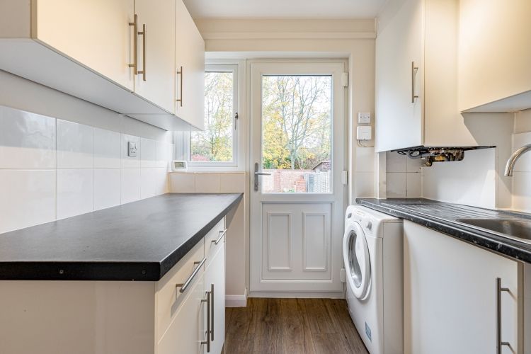 Property photo 2 of 12 308562