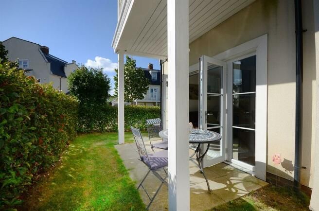 Property photo 3 of 17