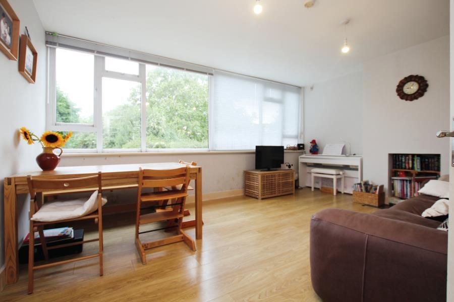 Property photo 3 of 8
