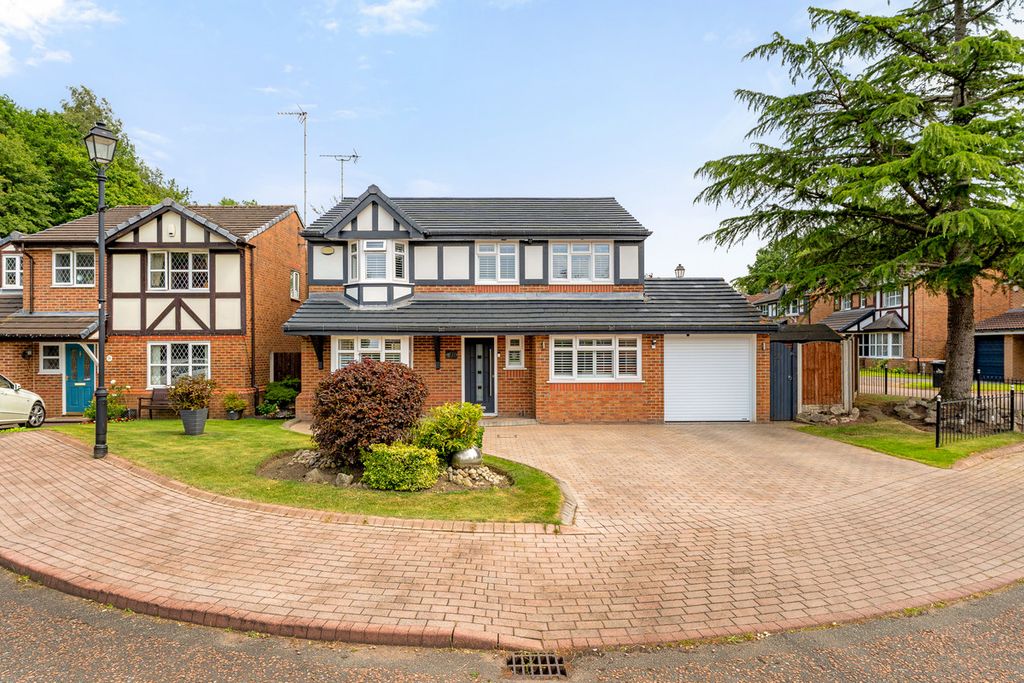 Property photo 1 of 37